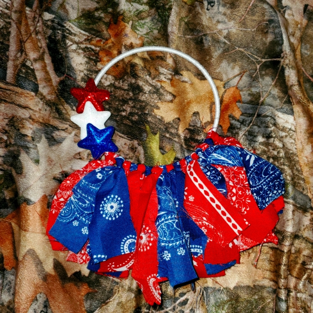 Wall hanging/wreath